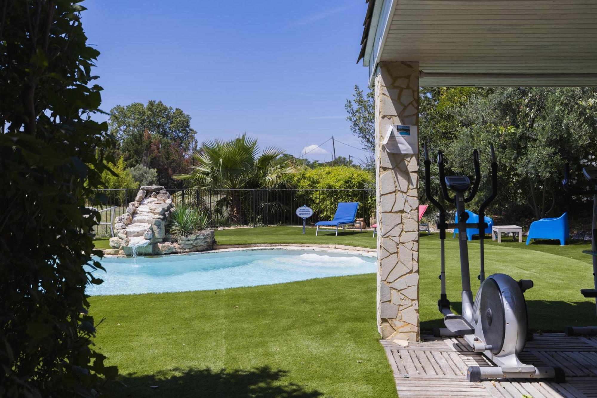 Gite Petit Luberon Chez Manon En Luberon - Vacation Rental In Guest House Lagnes Exterior foto